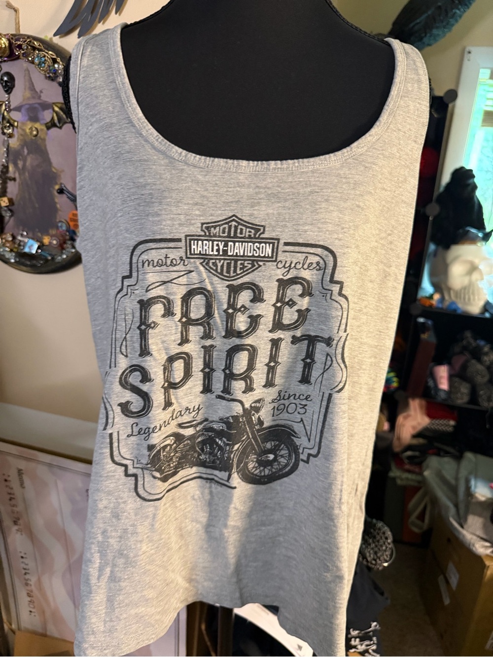 Harley-Davidson Gray Tank Top with Black Free Spirit Graphic